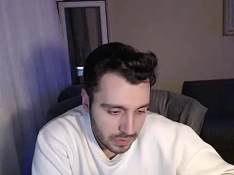 Snapshot of handsomeee04 chatting on November 23, 9:58 pm handsomeee04 online show from November 23, 9:58 pm