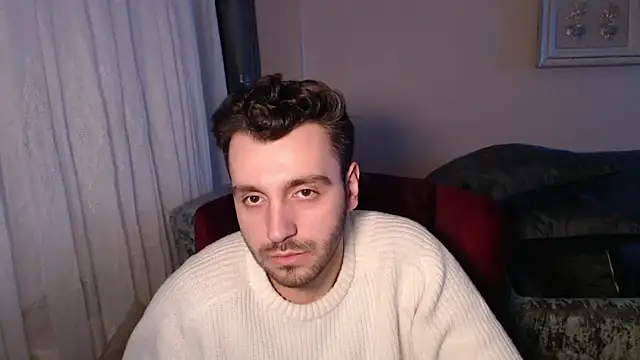 handsomeee04 online show from February 24, 9:35 pm