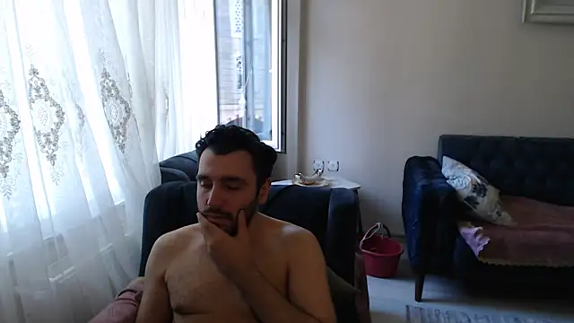 handsomeee04 online show from June 4, 5:57 am