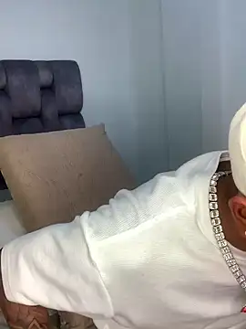 Boy cock18 online show from February 17, 3:25 am