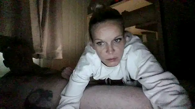 Kennethkine online show from June 13, 3:26 am