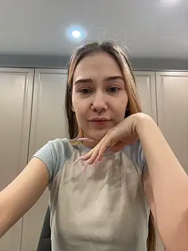 Snapshot of SashaMeow chatting on May 11, 4:26 pm SashaMeow online show from May 11, 4:26 pm