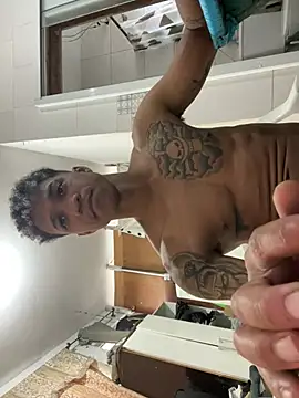 Muzao online show from February 20, 8:53 pm