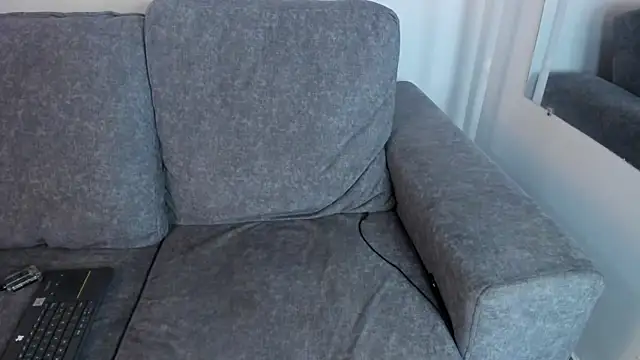 Abril jones10 online show from February 21, 8:40 am