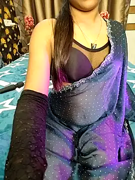 Little  Lia online show from February 20, 5:07 pm