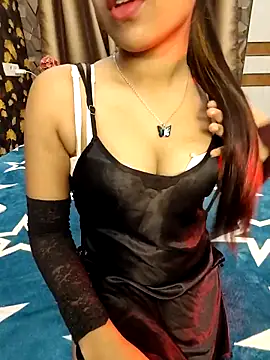 Little  Lia online show from February 28, 12:31 pm