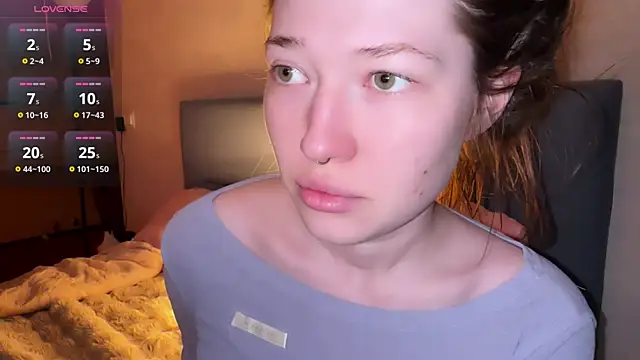 eva varnerr online show from August 6, 7:38 pm