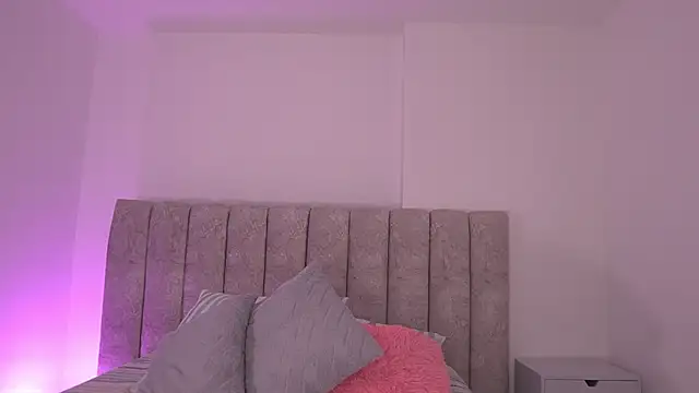 sam lewins online show from November 4, 7:24 pm