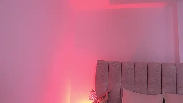 sam lewins online show from December 19, 7:32 pm