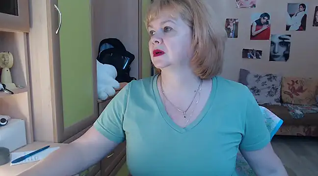 vixey fox online show from January 25, 12:05 pm