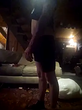 Snapshot of lilBIGtime chatting on February 18, 7:43 am lilBIGtime online show from February 18, 7:43 am