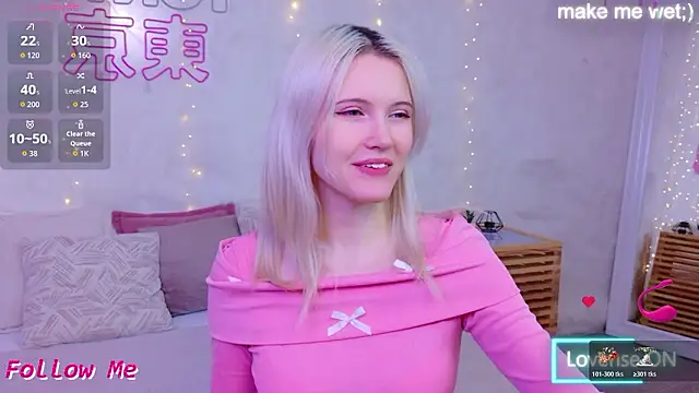 NellieLoyns online show from March 10, 5:07 pm