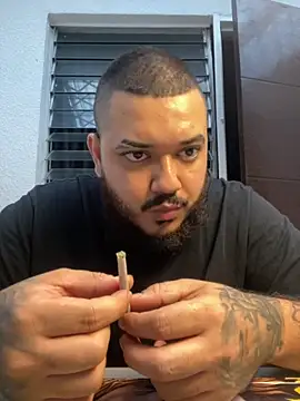 El Titan1998 online show from November 15, 9:43 pm