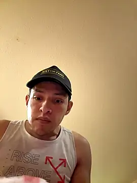 Snapshot of aleeextg chatting on September 14, 5:34 pm aleeextg online show from September 14, 5:34 pm