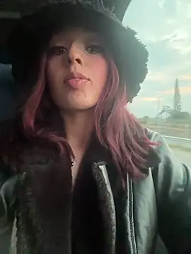 BlueStoneX online show from February 9, 11:25 am