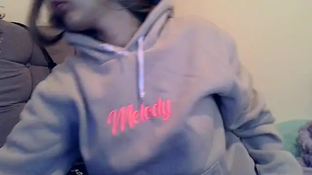 Snapshot of BlueStoneX chatting on February 3, 7:13 am BlueStoneX online show from February 3, 7:13 am