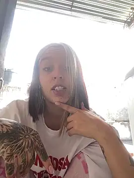 Snapshot of BlueStoneX chatting on February 22, 2:59 pm BlueStoneX online show from February 22, 2:59 pm