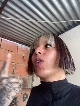 Snapshot of BlueStoneX chatting on March 15, 9:43 pm BlueStoneX online show from March 15, 9:43 pm