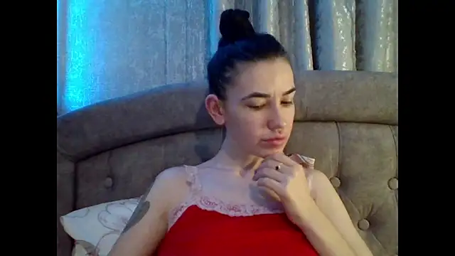 Snapshot of Diamond_Danaa chatting on March 10, 11:43 pm Diamond Danaa online show from March 10, 11:43 pm