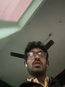 Cocaineandweed45 online show from December 3, 8:18 pm