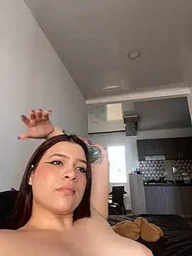 Snapshot of Sophia_cyrus11 chatting on March 9, 6:11 pm Sophia cyrus11 online show from March 9, 6:11 pm