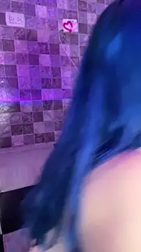 Snapshot of Sophia_cyrus11 chatting on May 20, 5:19 pm Sophia cyrus11 online show from May 20, 5:19 pm