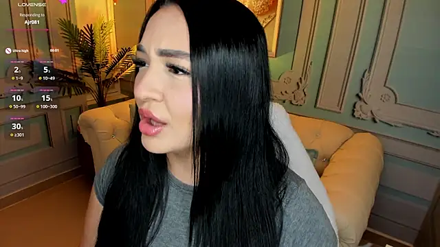 Snapshot of stefany_duque1_ chatting on December 23, 2:53 am stefany duque1 online show from December 23, 2:53 am