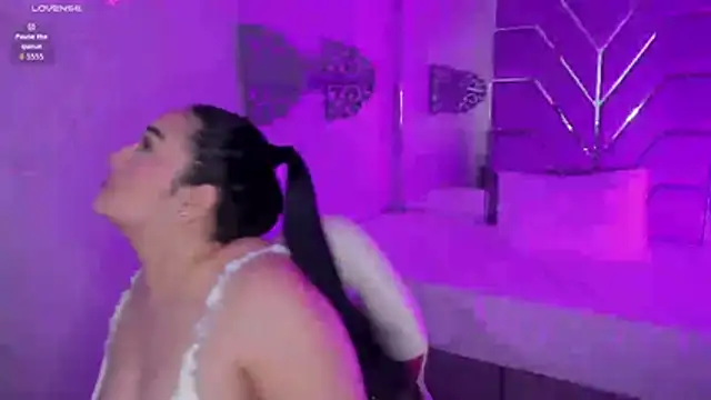 Snapshot of stefany_duque1_ chatting on February 4, 3:23 am stefany duque1 online show from February 4, 3:23 am