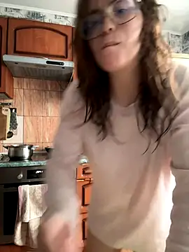 Snapshot of Sabrina_shells chatting on November 19, 8:58 am Sabrina shells online show from November 19, 8:58 am