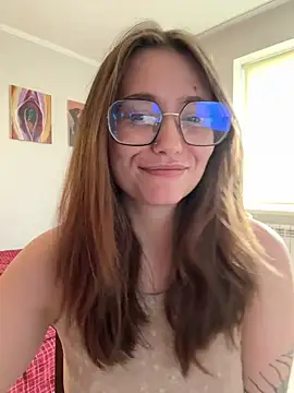 Snapshot of Sabrina_shells chatting on May 13, 9:50 am Sabrina shells online show from May 13, 9:50 am
