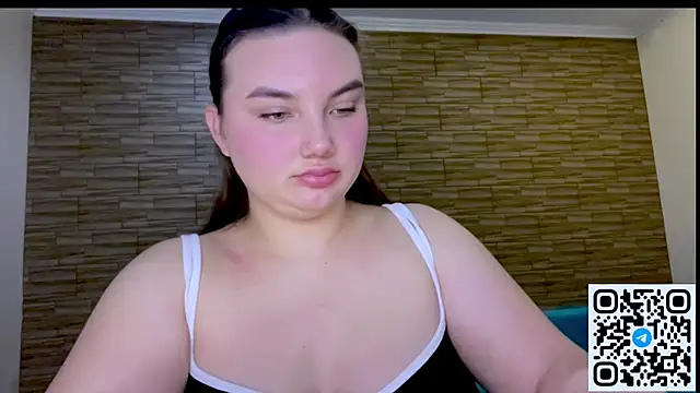 Dreamyblushfairy online show from April 30, 6:09 am