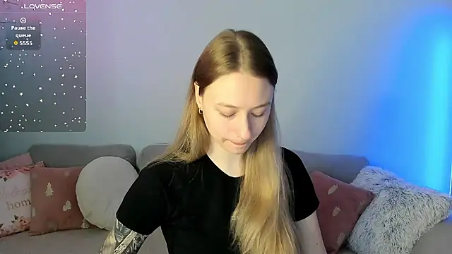 Haley Vixen online show from May 4, 8:10 am