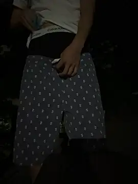 miichannnnn online show from October 7, 12:35 pm