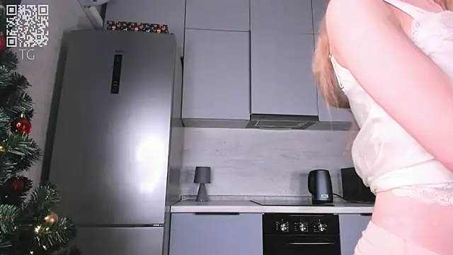 Snapshot of Racy_rose chatting on January 2, 11:31 am Racy rose online show from January 2, 11:31 am