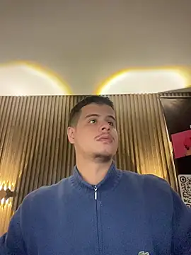 Snapshot of MaattMiller chatting on November 4, 6:01 am MaattMiller online show from November 4, 6:01 am