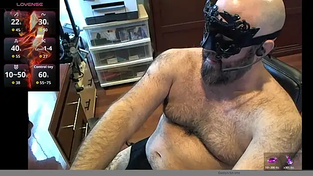 Snapshot of geronimo_431 chatting on December 5, 4:47 pm geronimo 431 online show from December 5, 4:47 pm