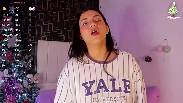 Snapshot of dulce_bunny18 chatting on December 31, 8:26 am dulce bunny18 online show from December 31, 8:26 am