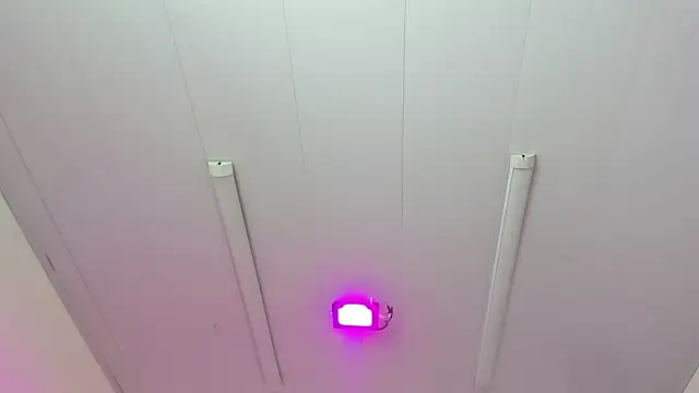 IsabellRodriguez18 online show from March 16, 3:34 am