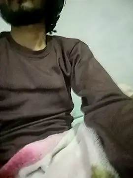 Snapshot of IamRentedBoybfriend chatting on January 4, 11:06 pm IamRentedBoybfriend online show from January 4, 11:06 pm