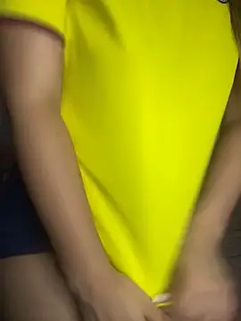 Snapshot of kissa_16 chatting on February 18, 6:09 am kissa 16 online show from February 18, 6:09 am