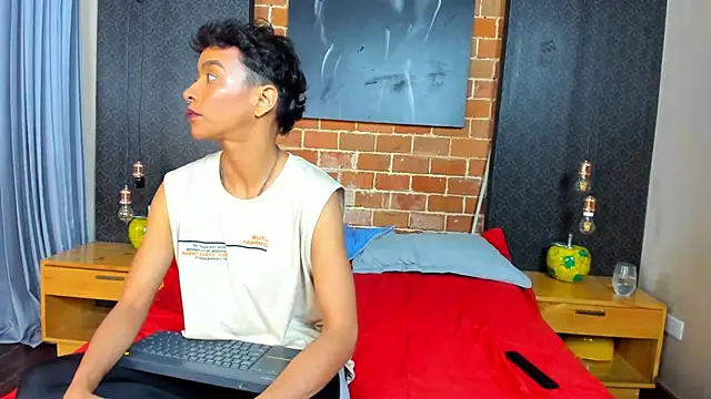 AntonAndSofii online show from January 17, 3:34 am