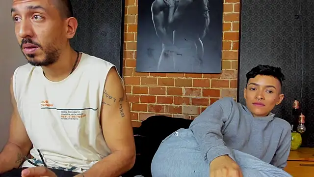 AntonAndSofii online show from January 26, 5:23 am