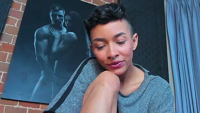 AntonAndSofii online show from January 28, 6:27 am