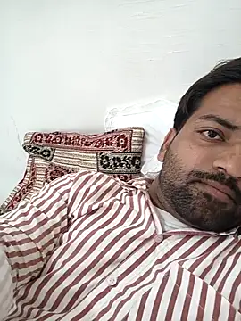 playboyz77 online show from April 1, 5:52 am