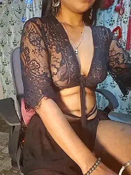 sexyhoney27 online show from February 26, 4:45 pm