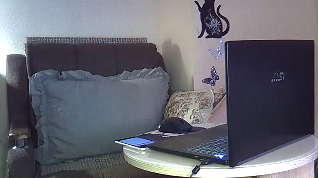 EllaJohnsonX online show from February 21, 6:03 am