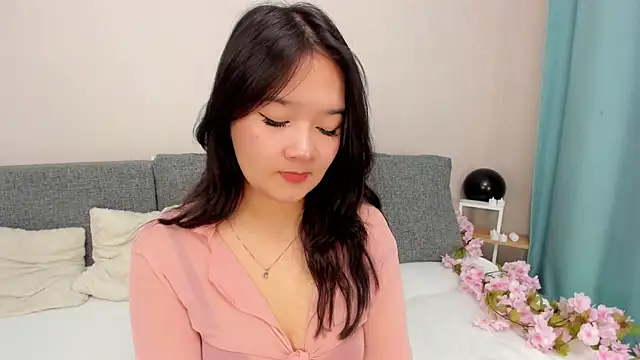 Maekko online show from November 15, 9:54 pm