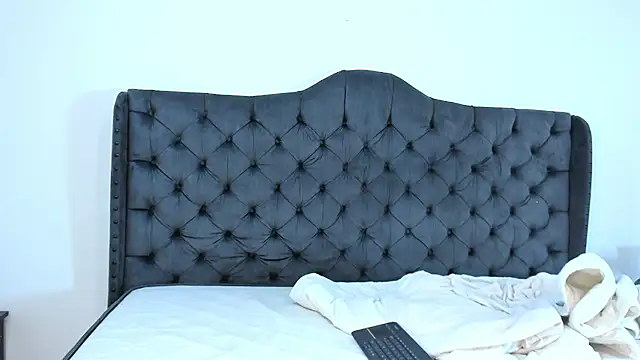 two milkyway online show from September 26, 12:31 pm