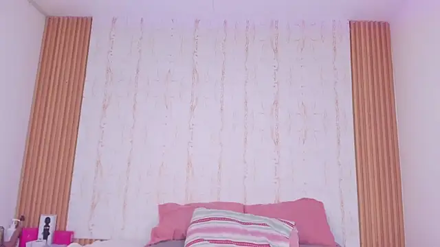 Snapshot of two_milkyway chatting on July 21, 9:06 pm two milkyway online show from July 21, 9:06 pm