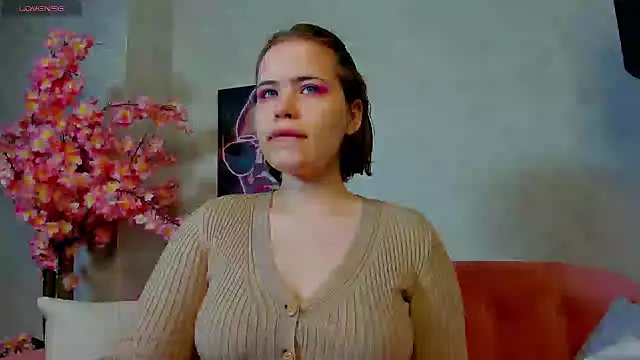 Snapshot of EricaElliott chatting on January 29, 1:05 am EricaElliott online show from January 29, 1:05 am